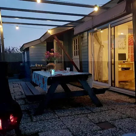 Holiday home Attractive Near Beach, Dunes *