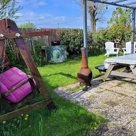 Attractive Near Beach, Dunes Holiday home *