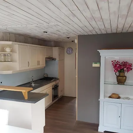 Attractive Near Beach, Dunes Hébergement de vacances Sint Maartensvlotbrug